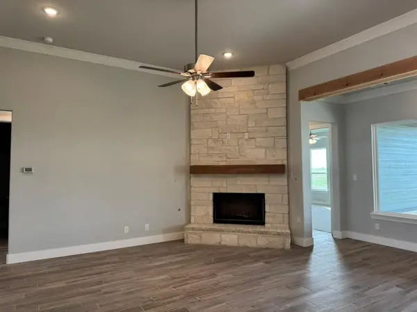 2213 Continent Street, Krum, TX 76249