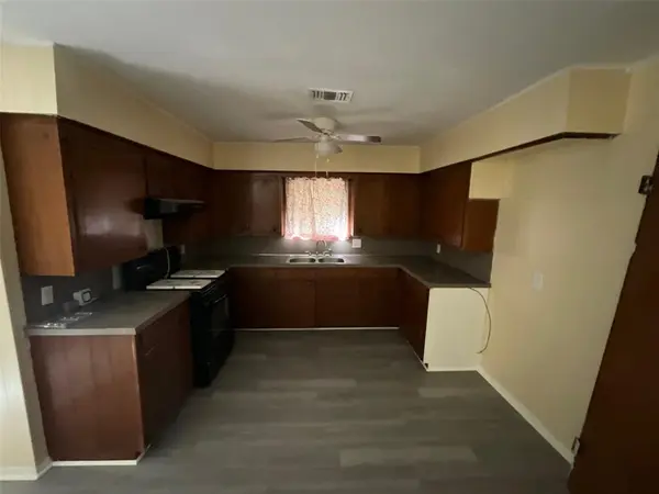 1361 Shady Lane, Canton, TX 75103