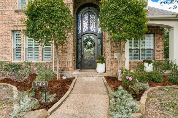 7409 Sugar Maple Drive, Irving, TX 75063