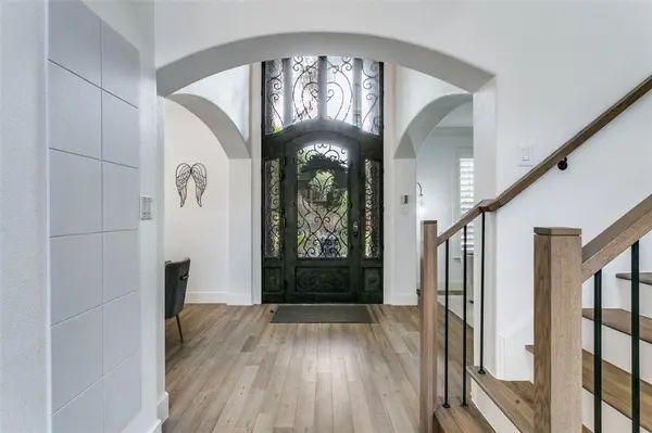 7409 Sugar Maple Drive, Irving, TX 75063