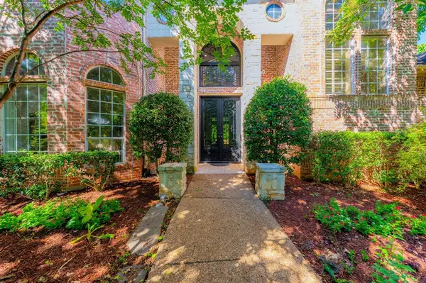 3205 High Point Drive, Flower Mound, TX 75022