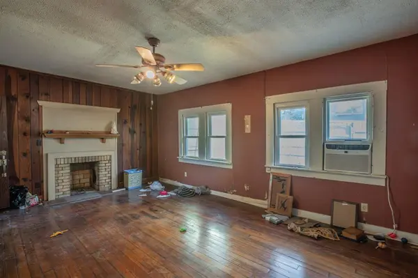 2625 Canton Drive, Fort Worth, TX 76112