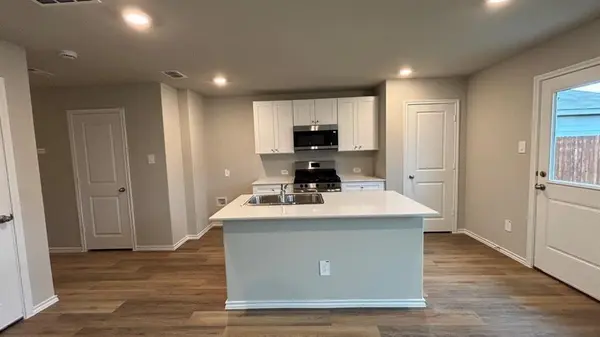 5532 CORDUROY Road, Denton, TX 76249