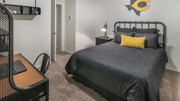 2511 Talus Run, Crandall, TX 75114