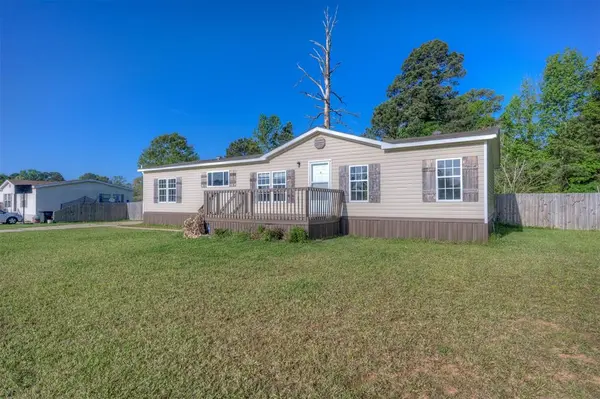 303 Canvas Back Drive, Princeton, LA 71067