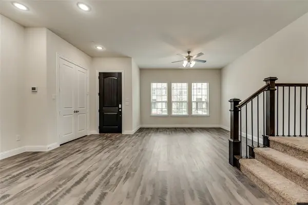 1577 Windermere Way, Farmers Branch, TX 75234