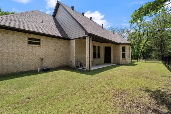 6564 County Road 2297, Quinlan, TX 75474