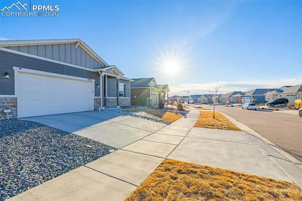 6161 Harmonica Arch DR, Colorado Springs, CO 80924