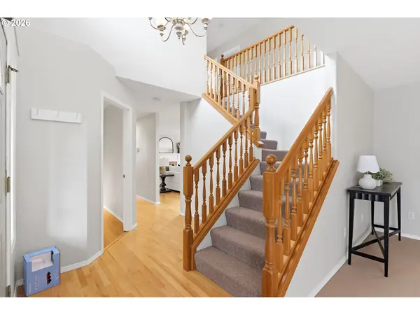 3521 NW DAHLIA DR, Camas, WA 98607