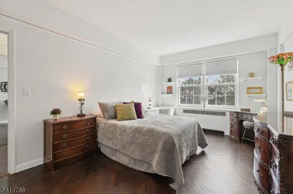 10 Crestmont Road, 1A #1A, Montclair Twp., NJ 07042