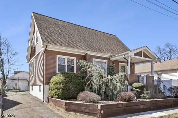 31 Bergen Blvd, Woodland Park, NJ 07424