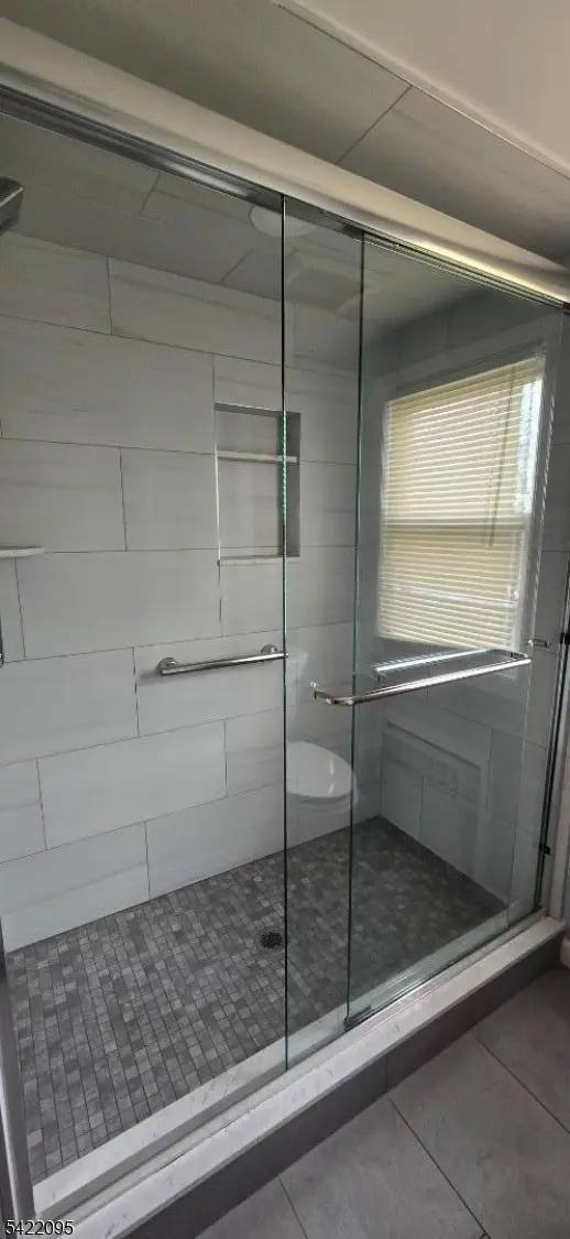 95 Norwood St, Haledon Boro, NJ 07508