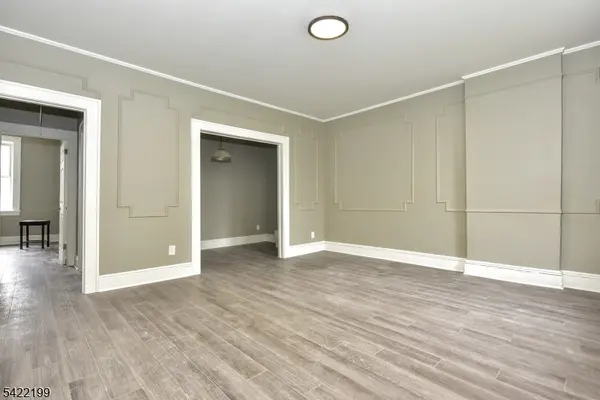 36 Park Ave, Rutherford Boro, NJ 07070