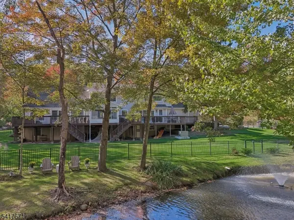 1015 High Mountain Rd, Franklin Lakes Boro, NJ 07417