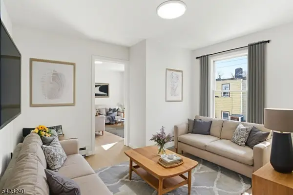 56 Holmes St, Belleville Twp., NJ 07109