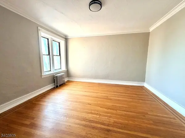 17 Elwood Pl Apt 305 #305, Newark City, NJ 07104