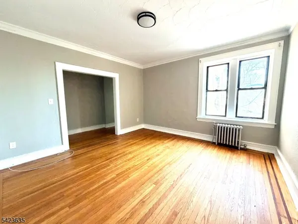 17 Elwood Pl Apt 305 #305, Newark City, NJ 07104