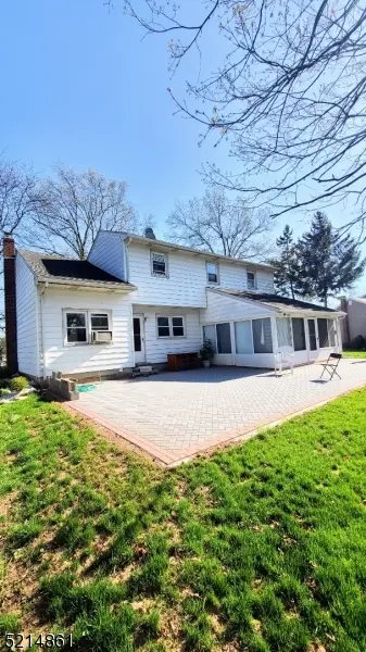 29 Ventnor Dr, Edison Twp., NJ 08820
