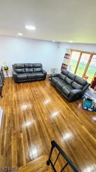 29 Ventnor Dr, Edison Twp., NJ 08820