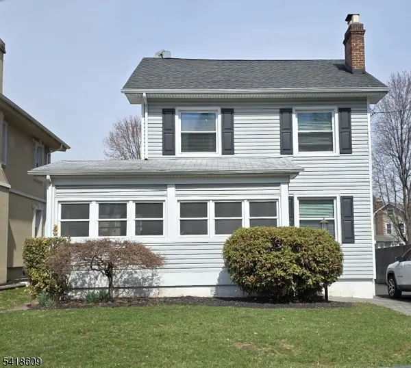 65 Carteret St, Bloomfield Twp., NJ 07003