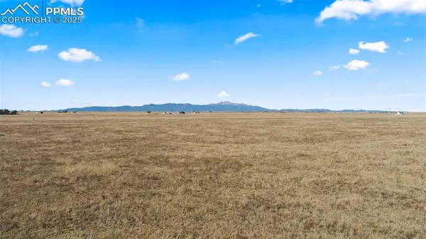 3920 Log RD, Calhan, CO 80808