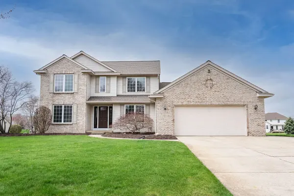 7903 Golf Meadows DR, Caledonia Twp, MI 49316