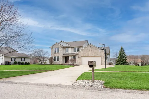 7903 Golf Meadows DR, Caledonia Twp, MI 49316