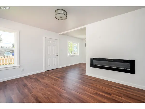 6555 SE 71ST AVE, Portland, OR 97206