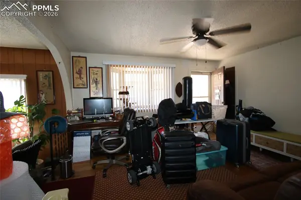 2130 Olympic DR, Colorado Springs, CO 80910