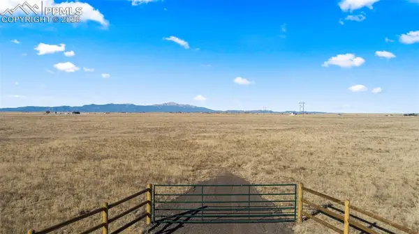 3780 Log RD, Calhan, CO 80808