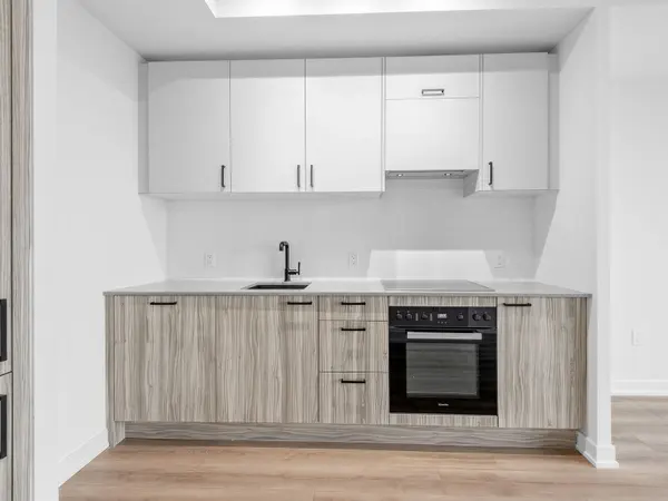 1 Quarrington LN #2308, Toronto C13, ON M3C 0S4