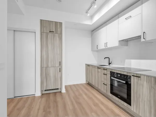 1 Quarrington LN #2308, Toronto C13, ON M3C 0S4