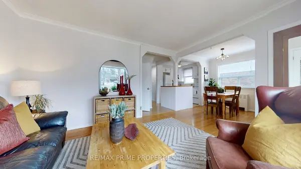 17 Tardree PL, Toronto E04, ON M1R 3X2