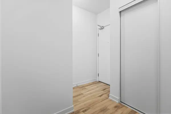 7437 Kingston RD #814, Toronto E11, ON M1B 0E9