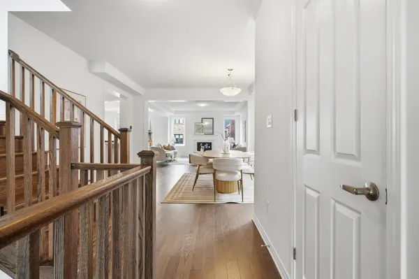 3071 Ireton ST, Innisfil, ON L9S 0R9