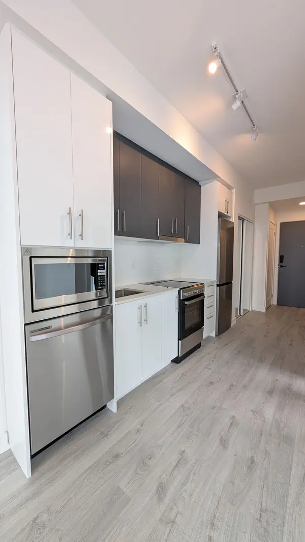 9751 Markham RD #2011, Markham, ON L6E 0W3