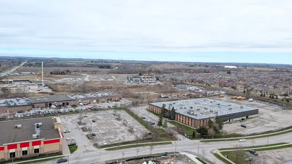 9751 Markham RD #2011, Markham, ON L6E 0W3