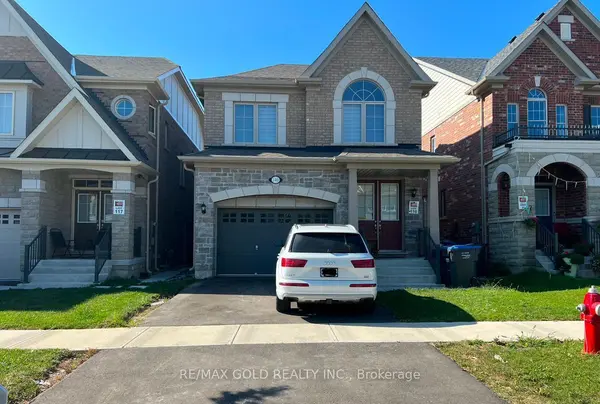 140 Finegan CIR, Brampton, ON L7A 0B7