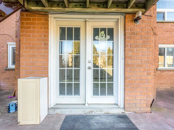 5383 Longhorn TRL #Lower, Mississauga, ON L4Z 3G4