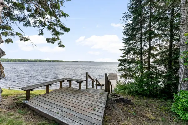 541 Morglan LN, Greater Madawaska, ON K0J 1H0