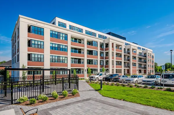 120 Huron ST #115, Guelph, ON N1E 5L7