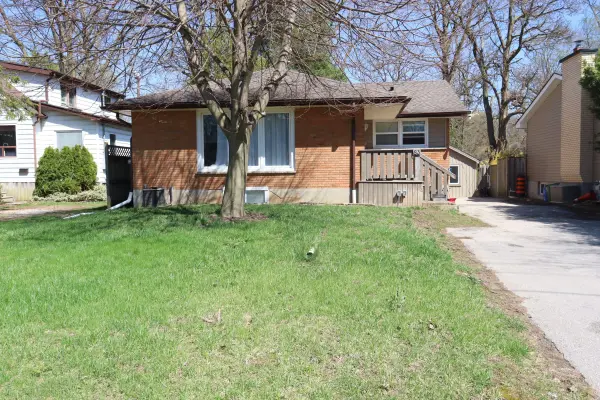 83 Britannia AVE, London North, ON N6H 2J3