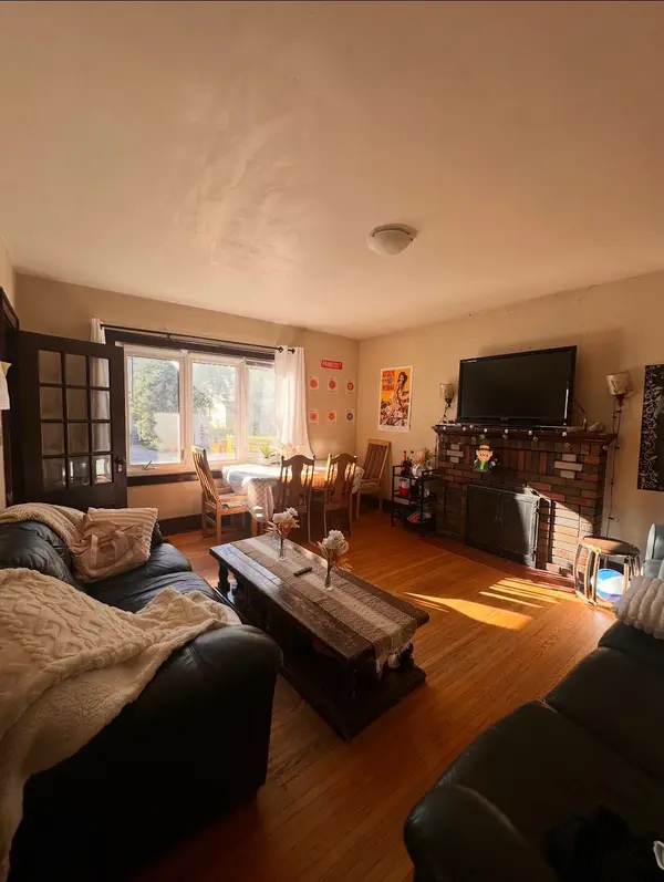 317 Victoria St ST, Kingston, ON K7L 3Z2