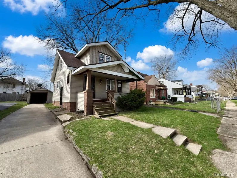 614 E Marengo AVE, Flint, MI 48505