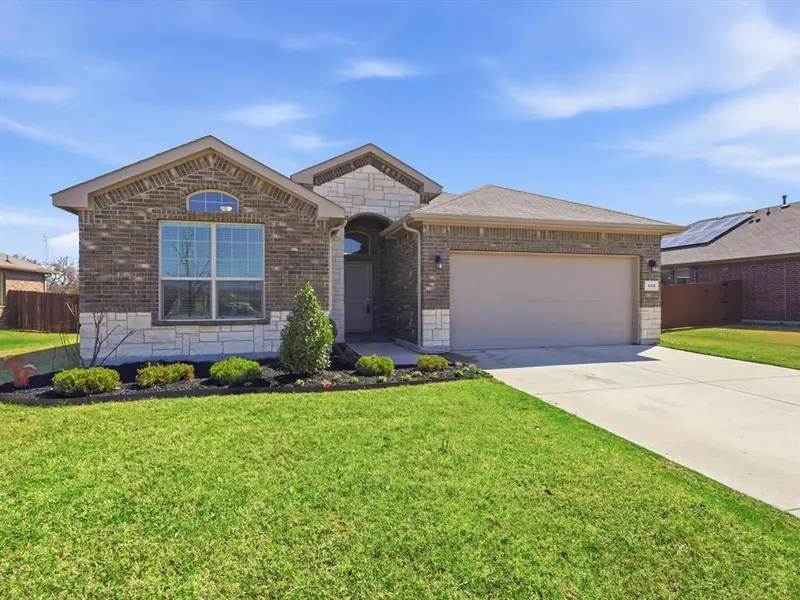 448 Regatta Lane, Azle, TX 76020