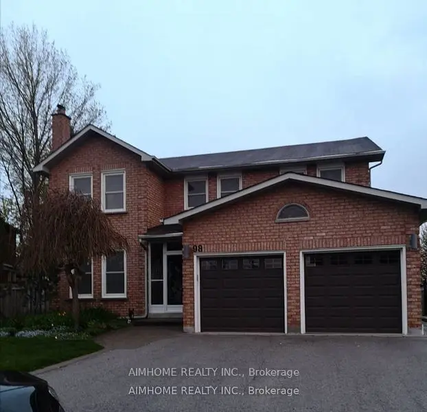 98 Keffer CIR, Newmarket, ON L3X 1R8