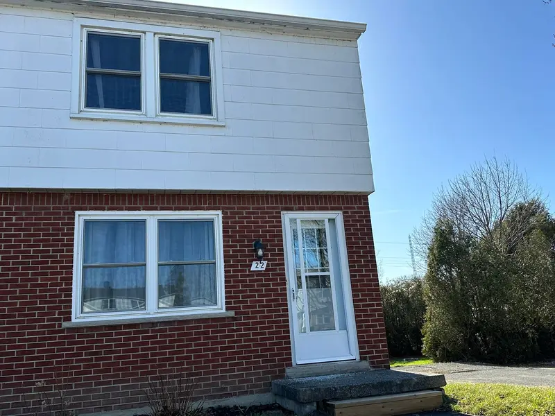22 Casselman RD, South Dundas, ON K0C 1X0
