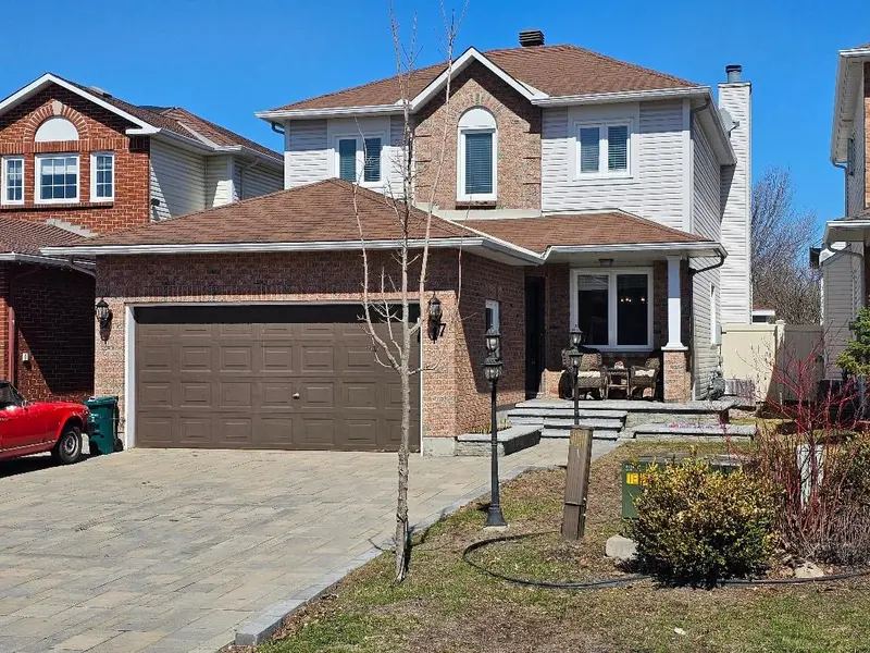 17 Shandon AVE, Barrhaven, ON K2J 4E1