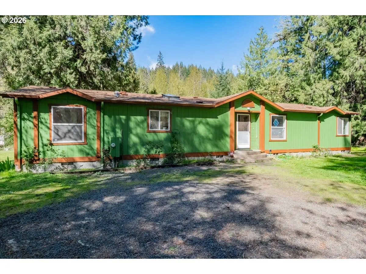 42927 ISLAND INN DR, Lebanon, OR 97355