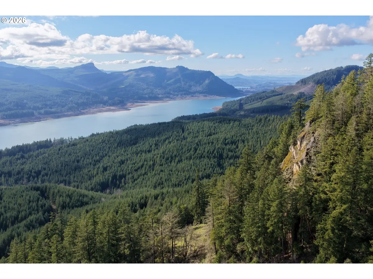 W Boundary RD, Lowell, OR 97452